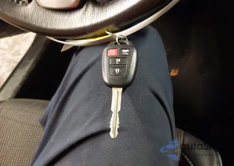 2016 Toyota Corolla S Plus из США, поврежденный, VIN 2T1BURHE2GC729165